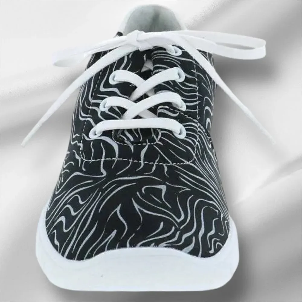 ARCOPEDICO Women’s L76 Lace-Up Sneakers in the Size 41/9.5-10 US in Black/White